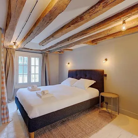 Apartment Duplex Avec - Casa Pia